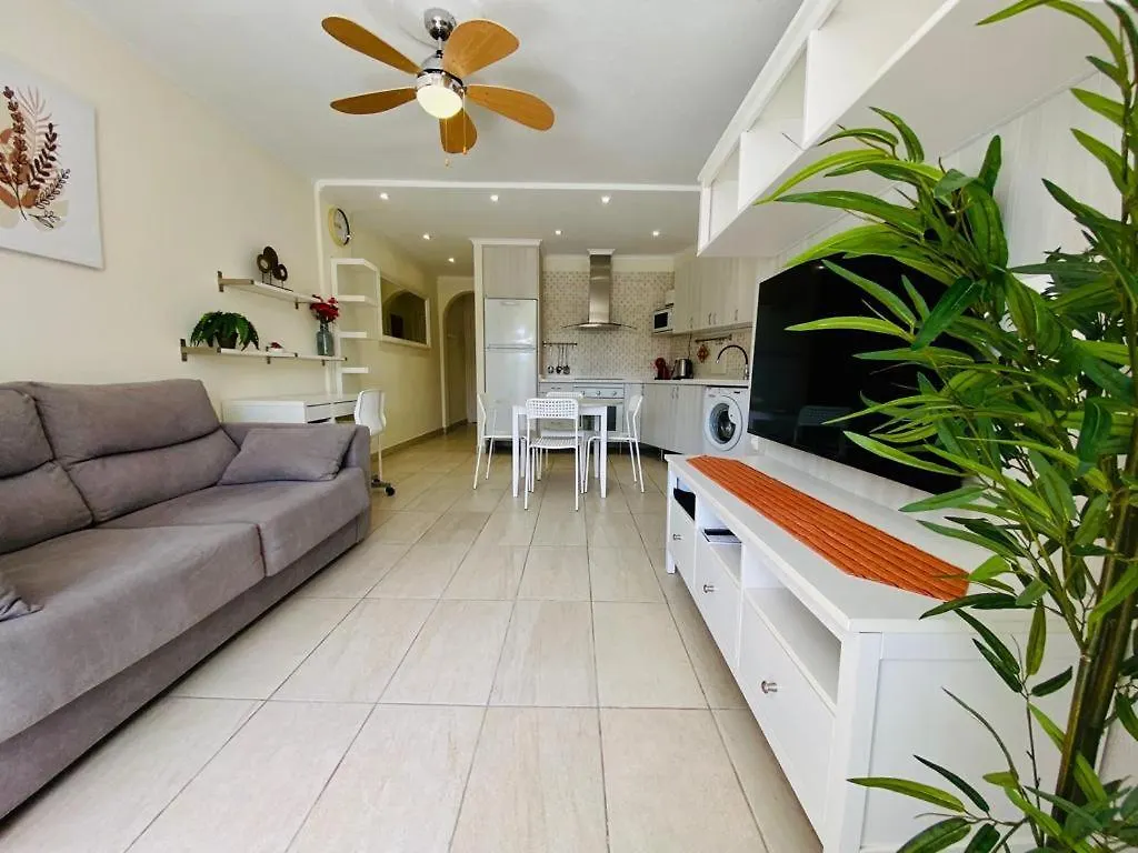 Cozy Seaside Apartment 215 In Parque Santiago 2 Playa de las Americas